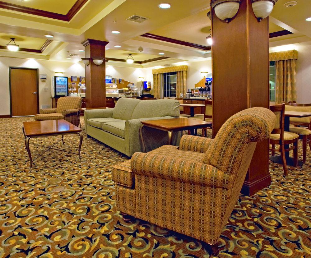 Holiday Inn Express Hotel & Suites Levelland By Ihg Exterior photo
