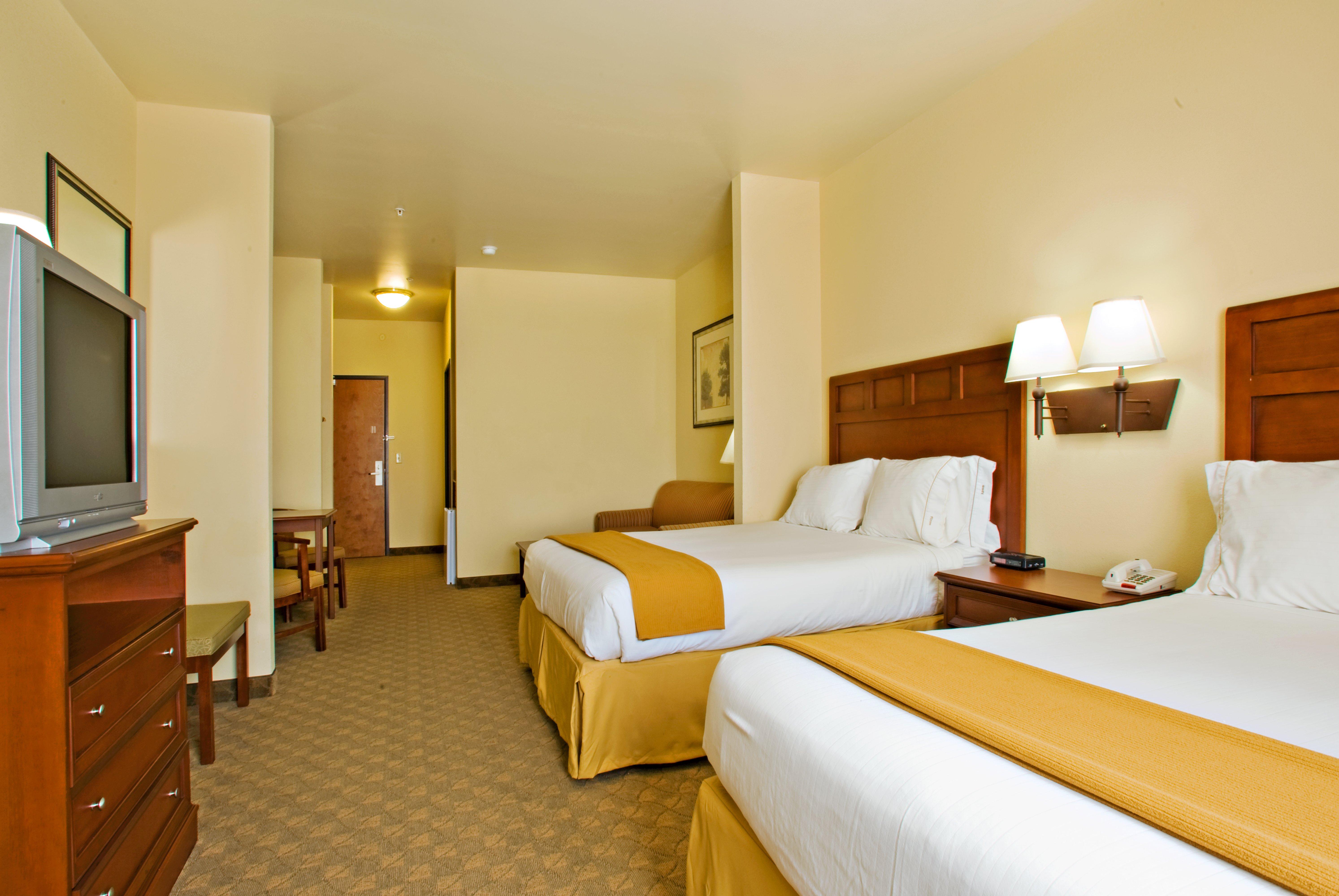 Holiday Inn Express Hotel & Suites Levelland By Ihg Exterior photo