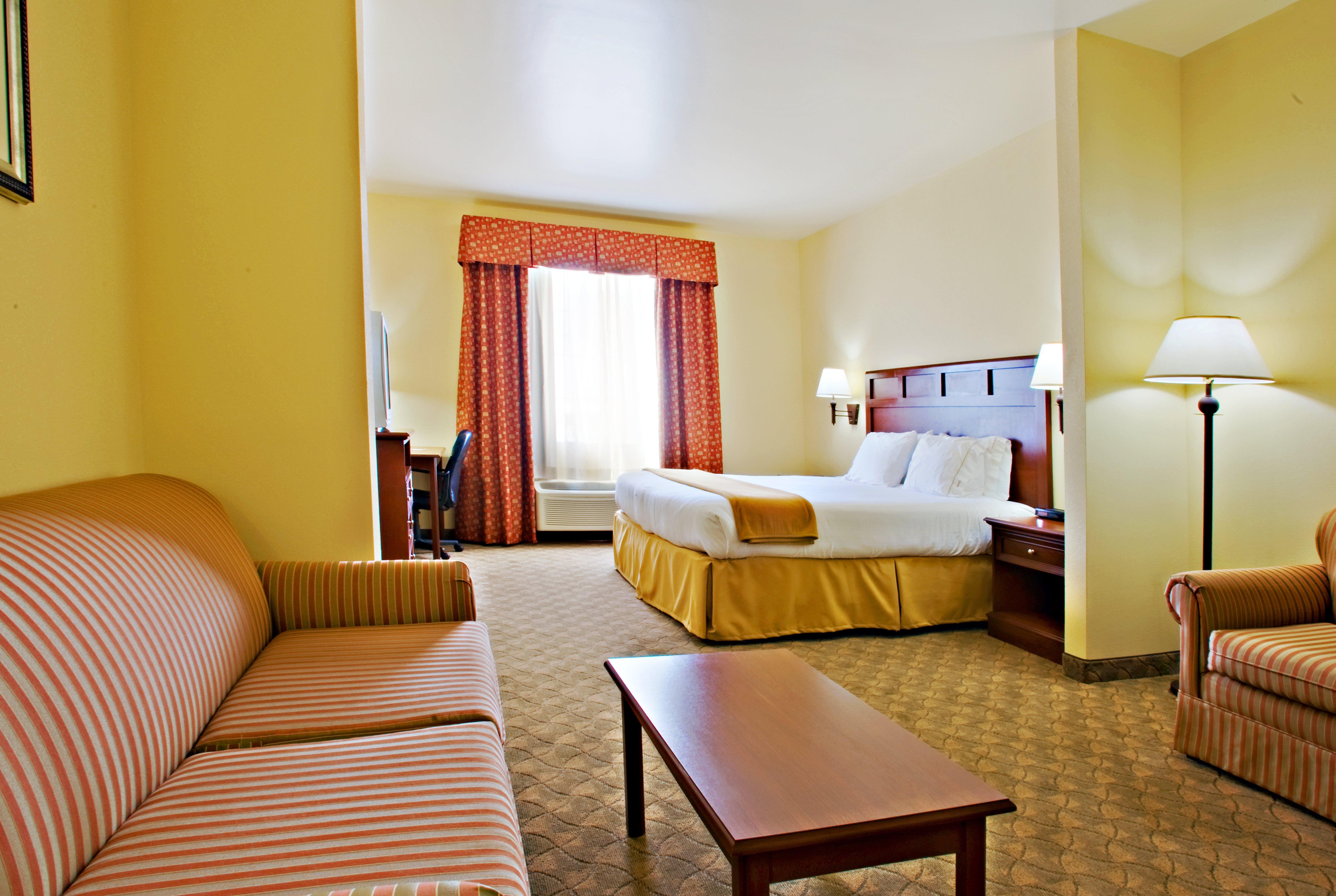 Holiday Inn Express Hotel & Suites Levelland By Ihg Exterior photo