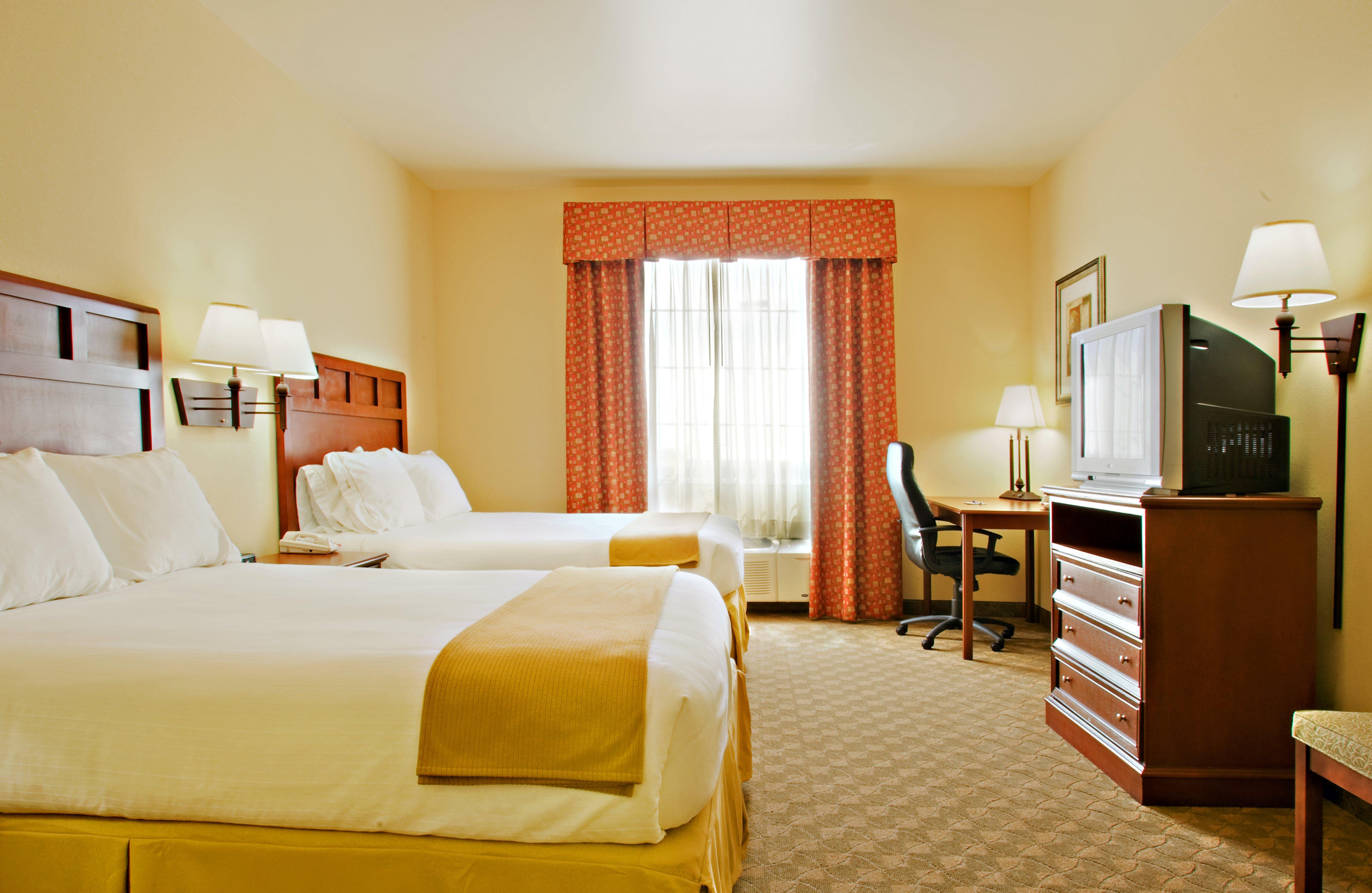 Holiday Inn Express Hotel & Suites Levelland By Ihg Exterior photo