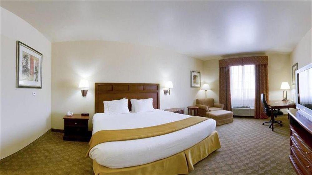 Holiday Inn Express Hotel & Suites Levelland By Ihg Exterior photo
