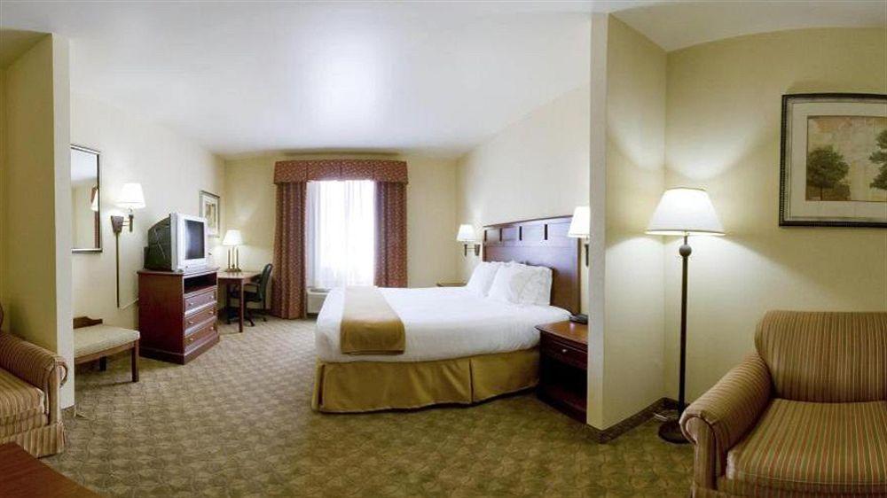 Holiday Inn Express Hotel & Suites Levelland By Ihg Exterior photo
